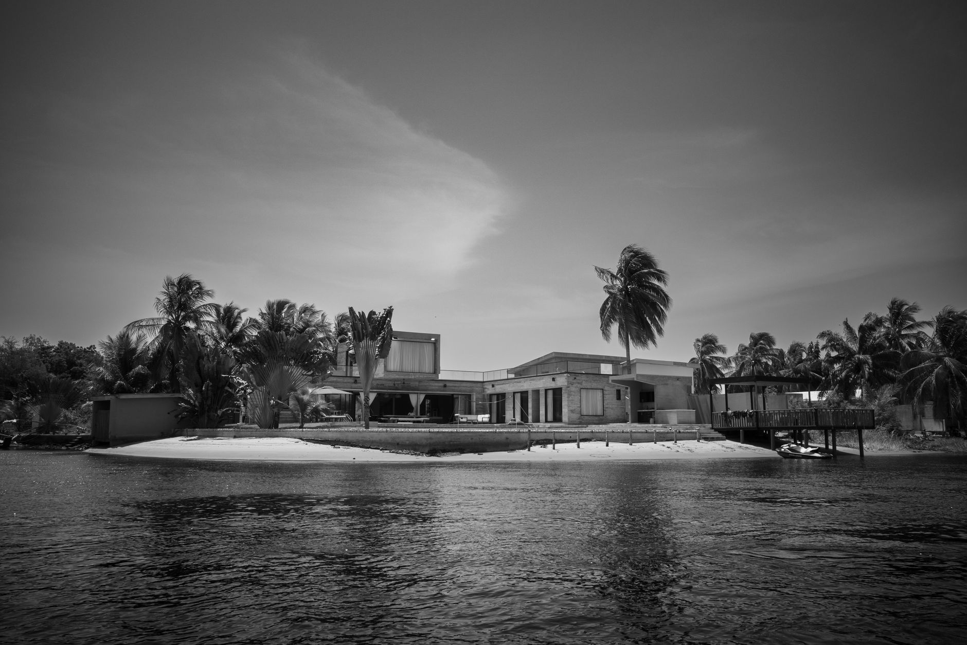 Foto profissional grátis de à beira-mar, arquitetura contemporânea, arquitetura moderna