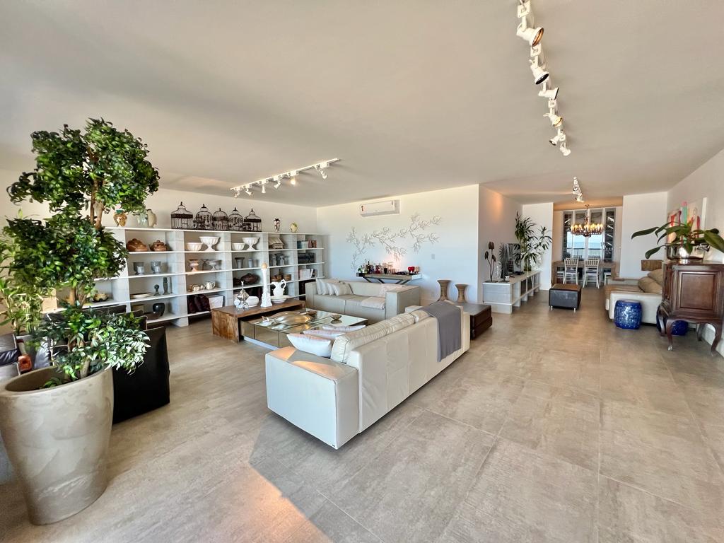 Apartamento no Ed. Montreal em Balneário Camboriú - foto 10