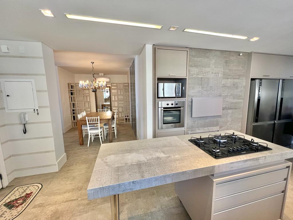 Apartamento no Ed. Montreal em Balneário Camboriú - foto 17
