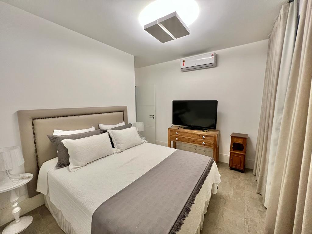 Apartamento no Ed. Montreal em Balneário Camboriú - foto 19
