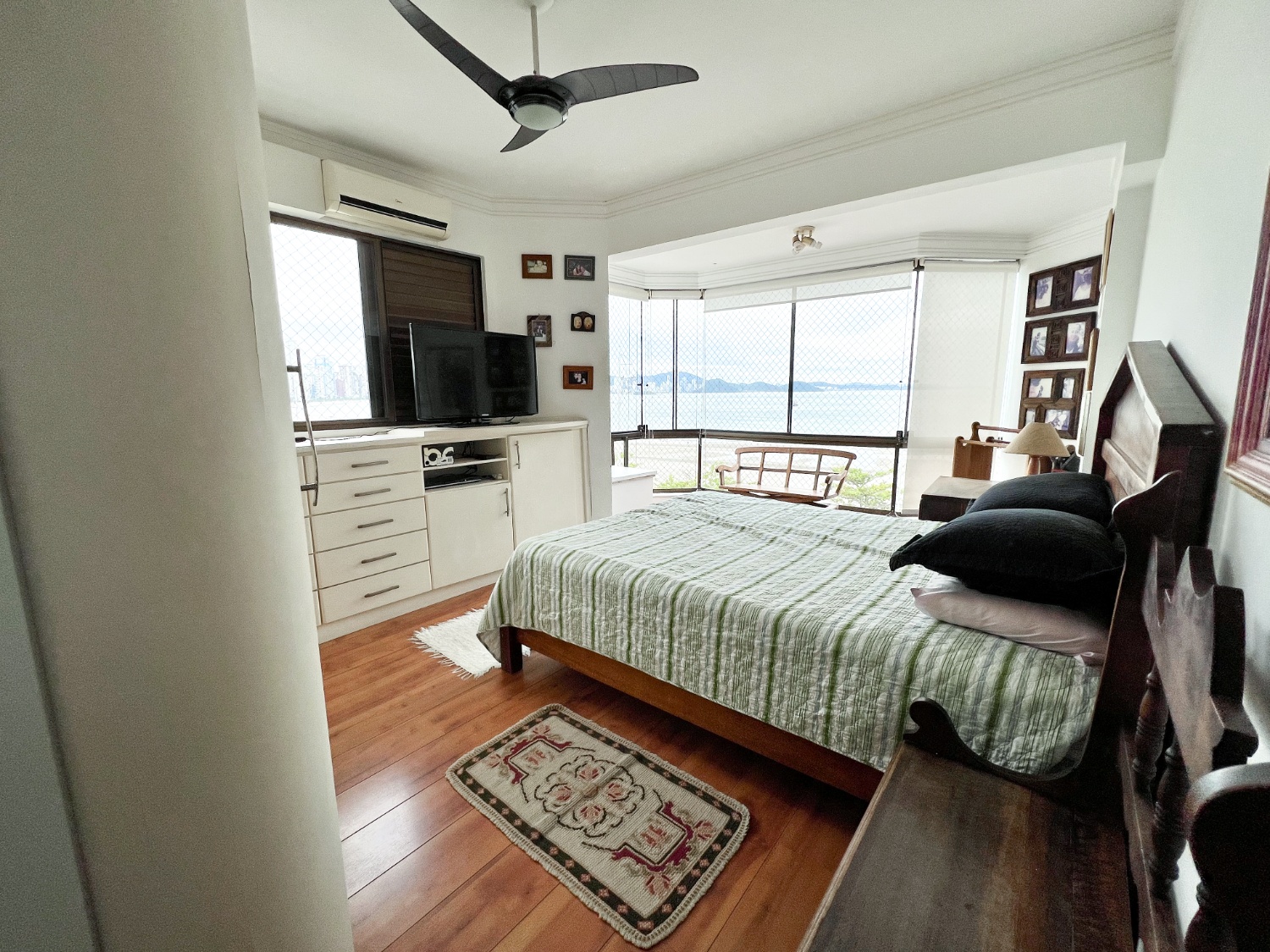Apartamento no Ed. Ilha de São Sebastião em Balneário Camboriú - foto 15