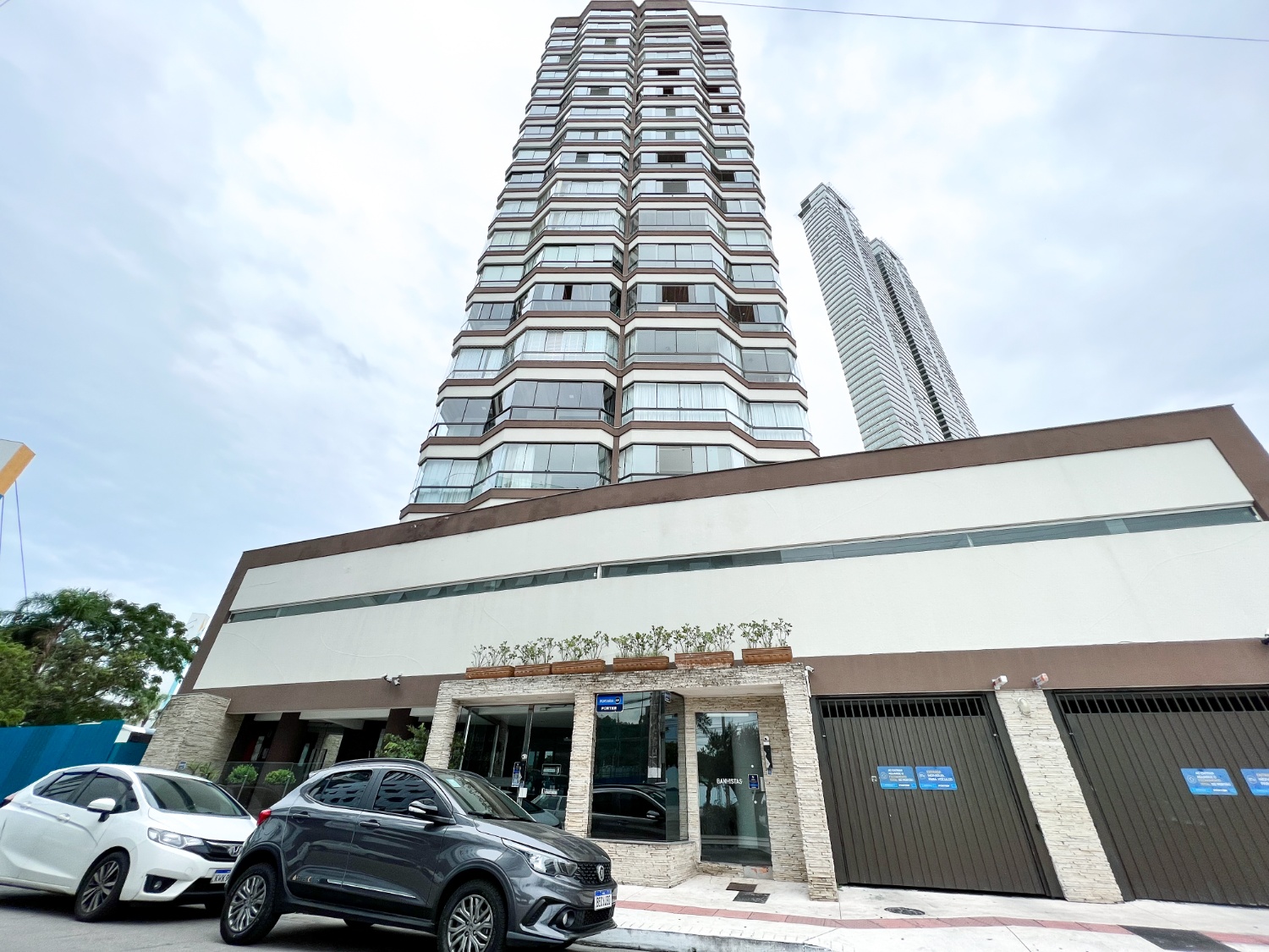 Apartamento no Ed. Ilha de São Sebastião em Balneário Camboriú - foto 24