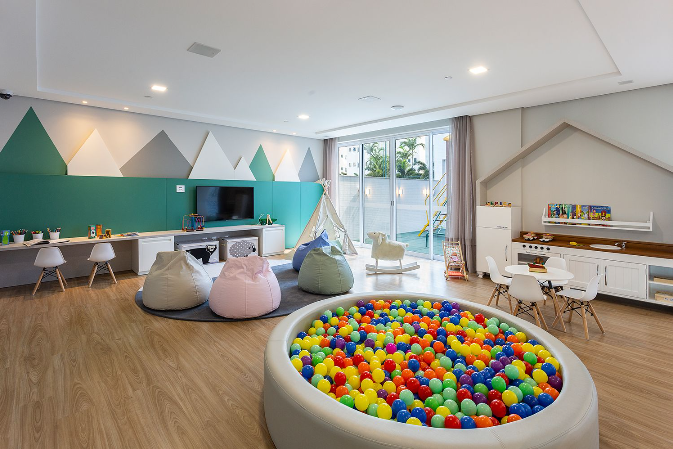 Apartamento Frente Mar no Ed. Epic Tower na Barra Sul em Balneário Camboriú - foto 12