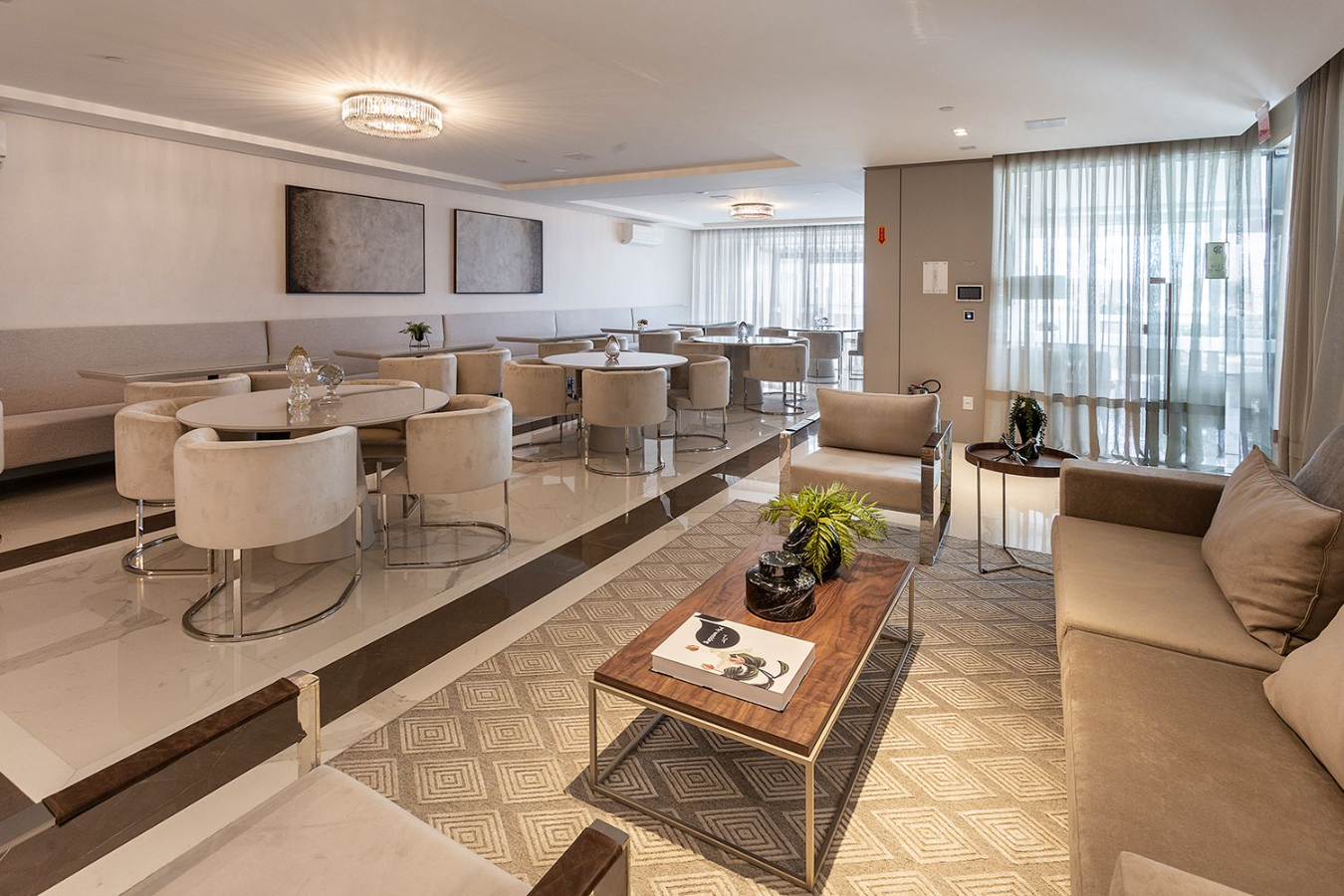 Apartamento Frente Mar no Ed. Epic Tower na Barra Sul em Balneário Camboriú - foto 23