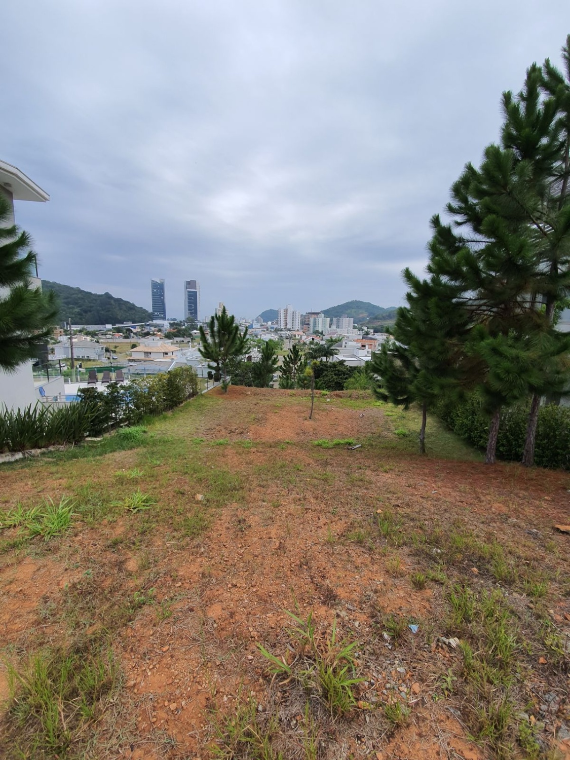 Terreno no Condomínio Horizontal Praia Brava