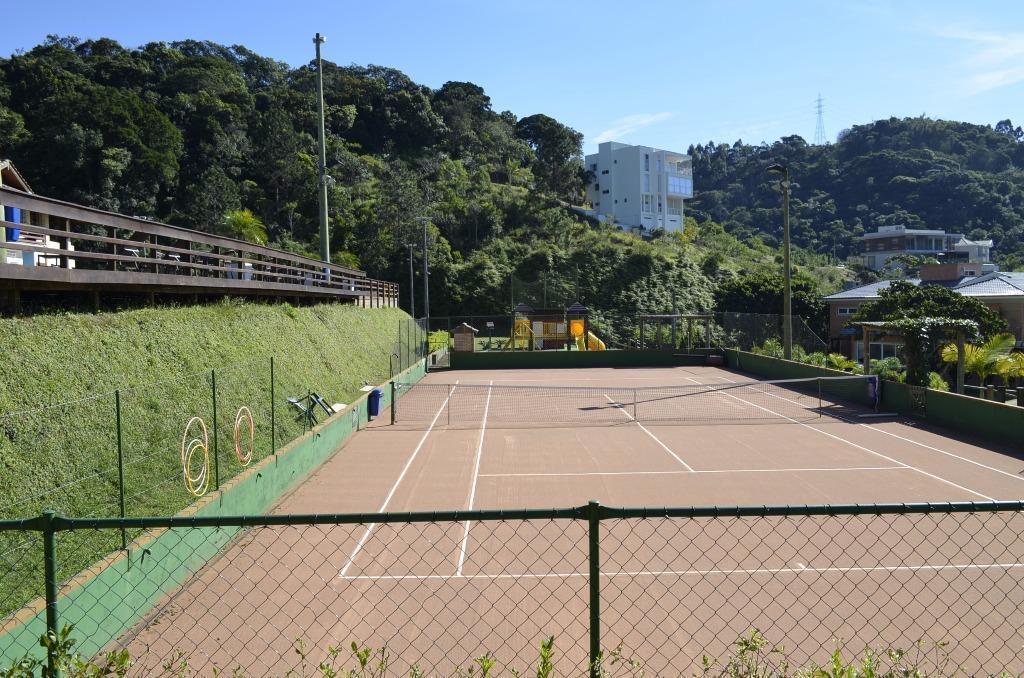 Terreno no Condomínio Horizontal Praia Brava