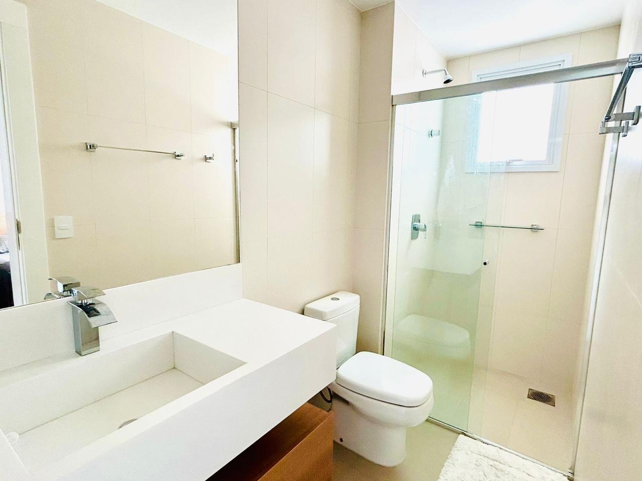Apartamento no Ed. Phoenix Tower em Balneário Camboriú - foto 14