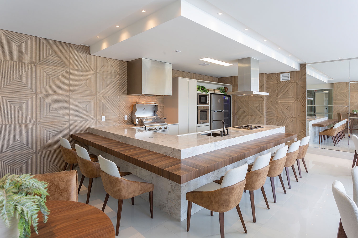 Apartamento no Ed. Phoenix Tower em Balneário Camboriú - foto 22