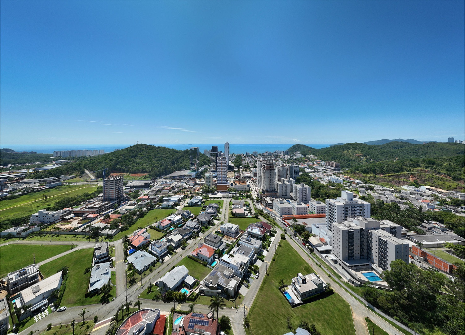 Apartamento no Ed. Salt na Praia Brava - foto 17