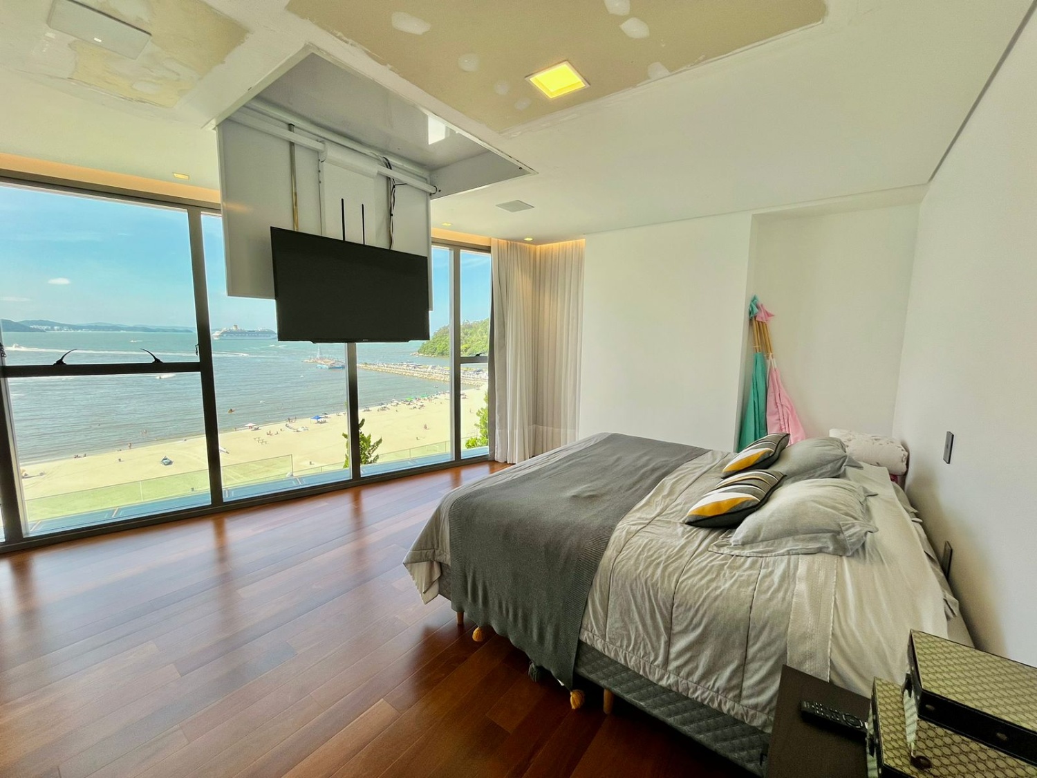 Apartamento no Ed. Pharos na Barra Sul em Balneário Camboriú - foto 31