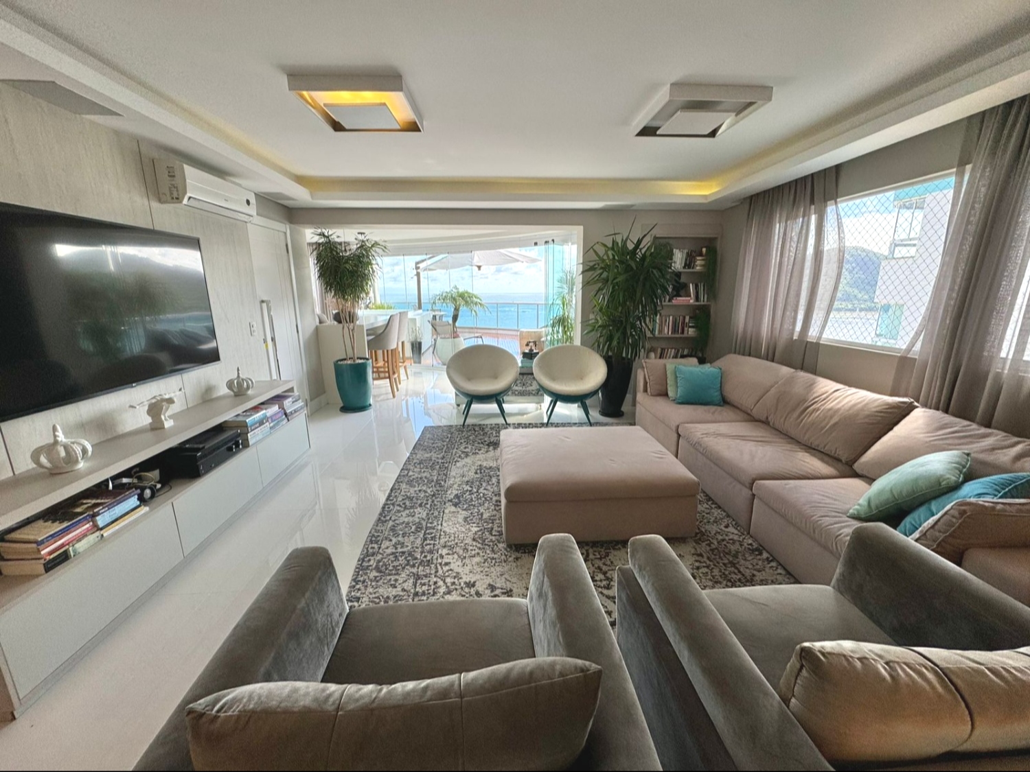 Apartamento Diferenciado no Ed. Number One em Balneário Camboriú - foto 7