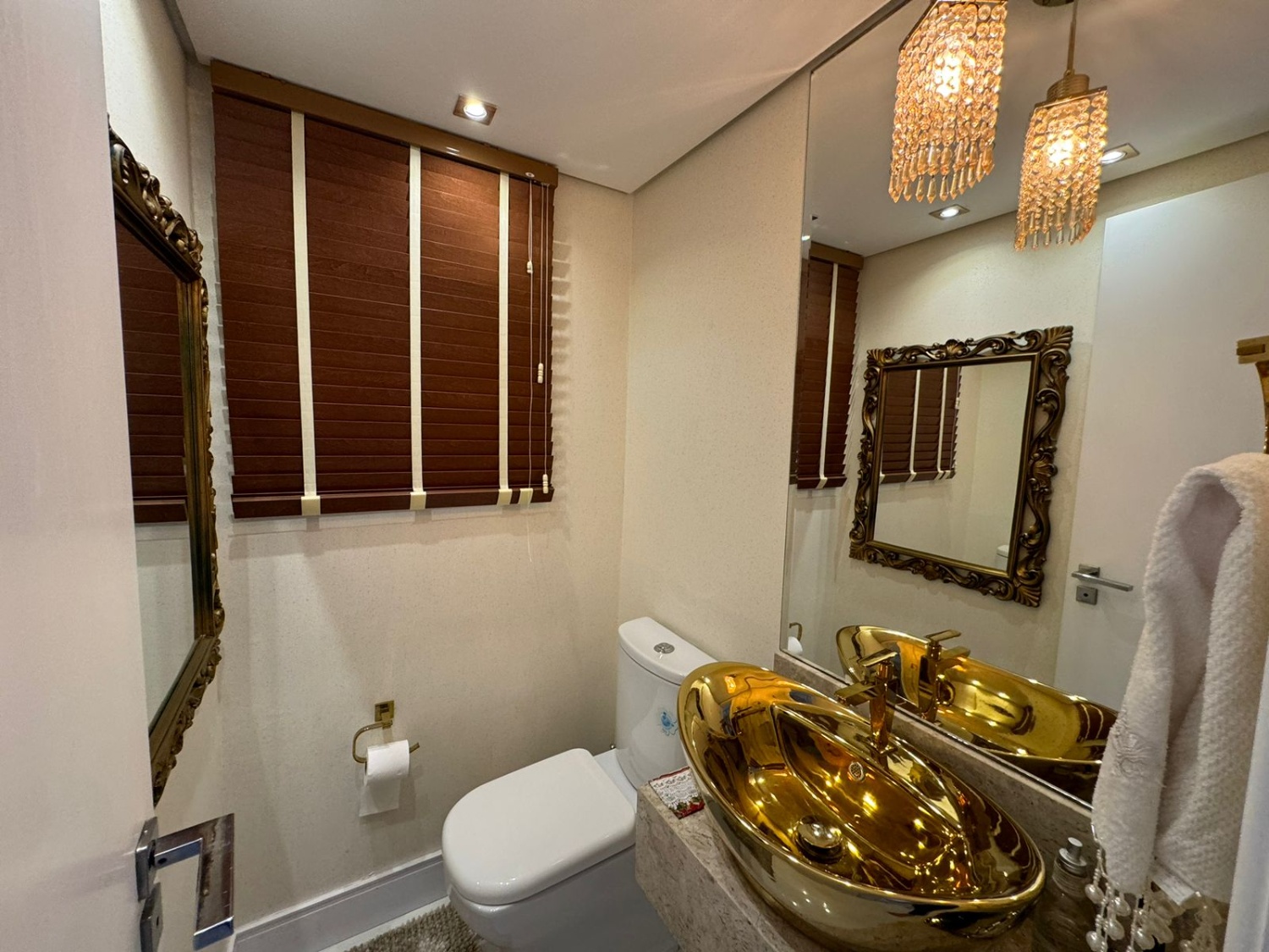 Apartamento Diferenciado no Ed. Number One em Balneário Camboriú - foto 12