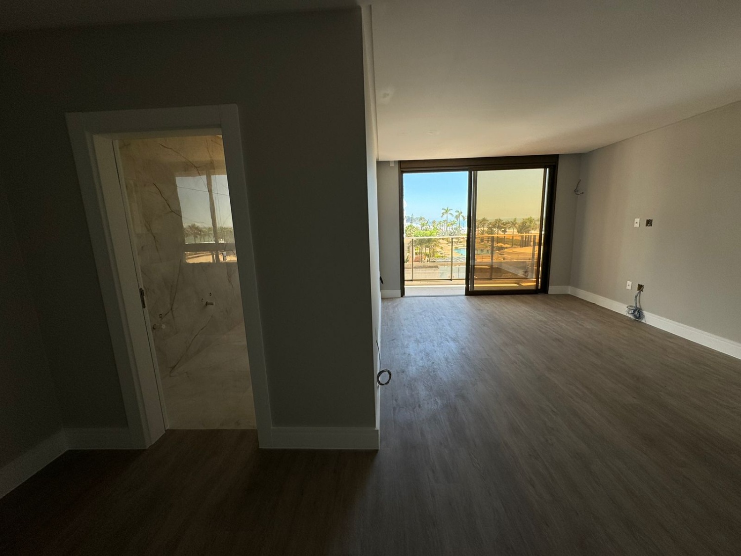Cobertura Triplex no Ed. Square Hobus na Praia Brava - foto 11