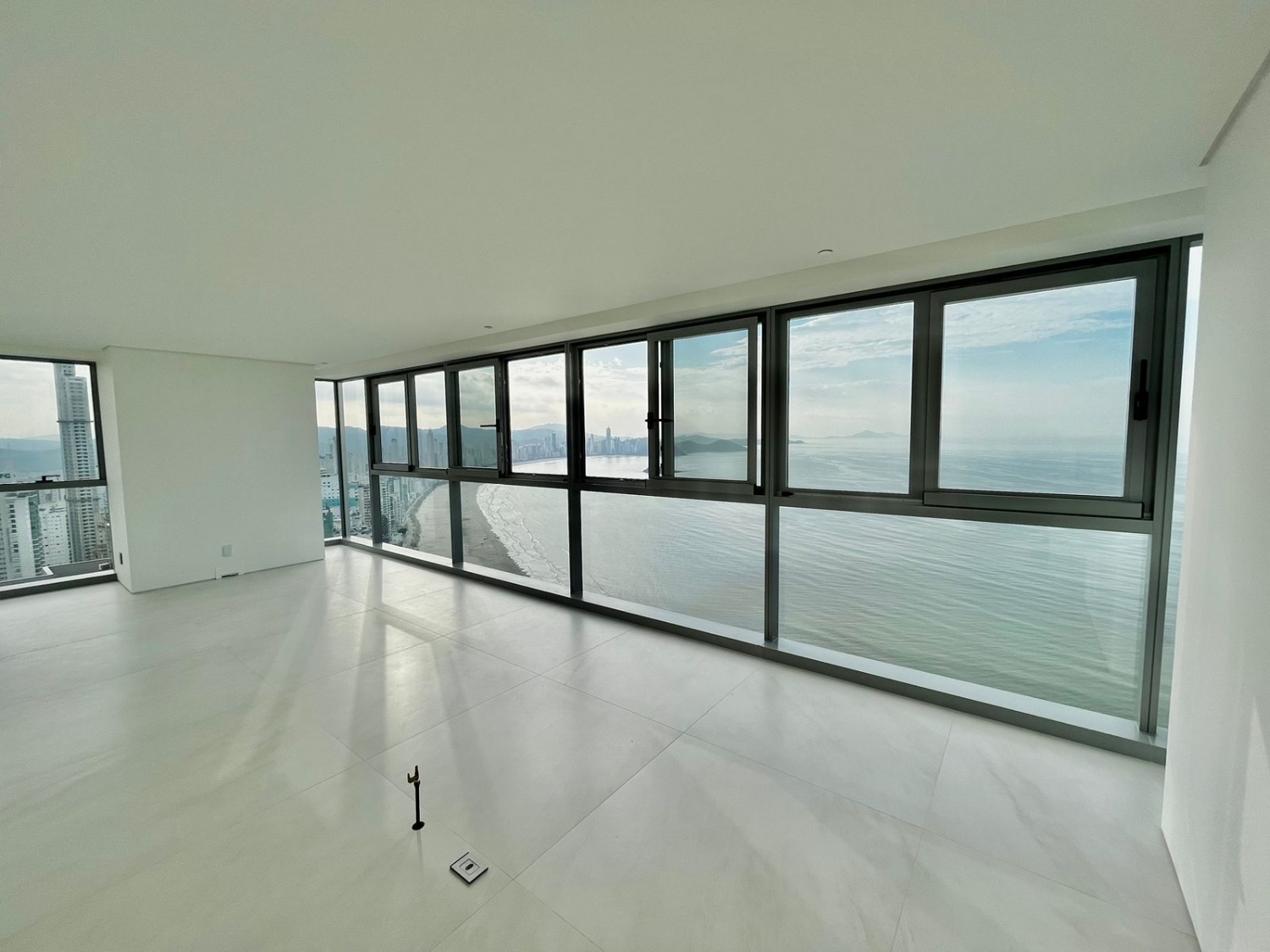 Copenhagen - Apartamento no Ed. Copenhagen em Balneário Camboriú