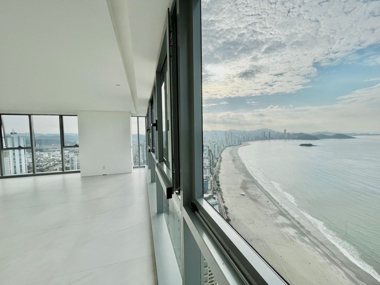 Copenhagen - Apartamento no Ed. Copenhagen em Balneário Camboriú