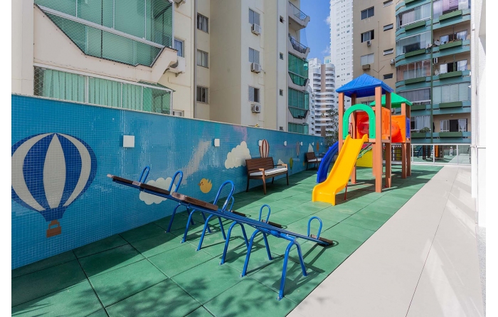 Apartamento no Ed. Eleganza Tower em Balneário Camboriú - foto 12