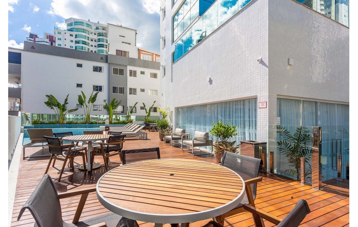 Apartamento no Ed. Eleganza Tower em Balneário Camboriú - foto 14