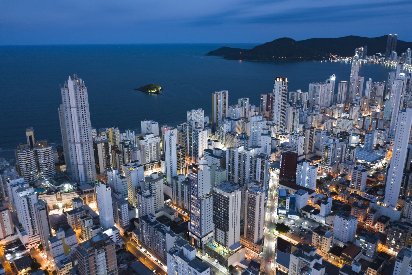Apartamento no Ed. Timeless em Balneário Camboriú - foto 24