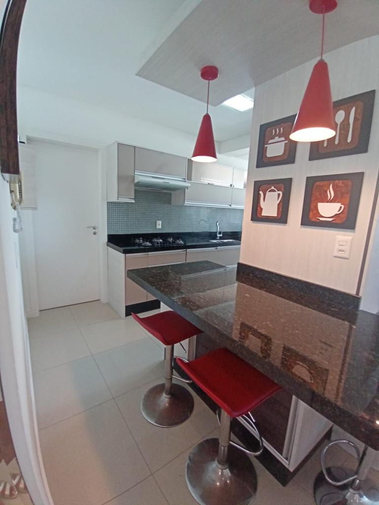 Apartamento no Ed. Torre de Lyon em Balneário Camboriú - foto 11
