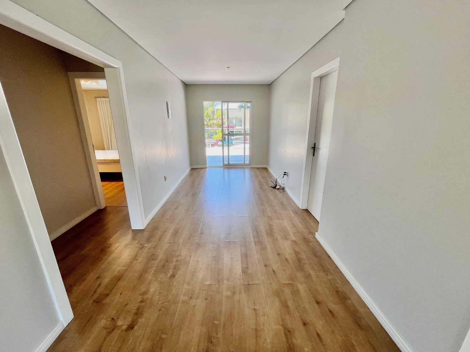 Casa com píer e vaga náutica mobiliada no Condomínio Marina Camboriú em Balneário Camboriú - foto 26