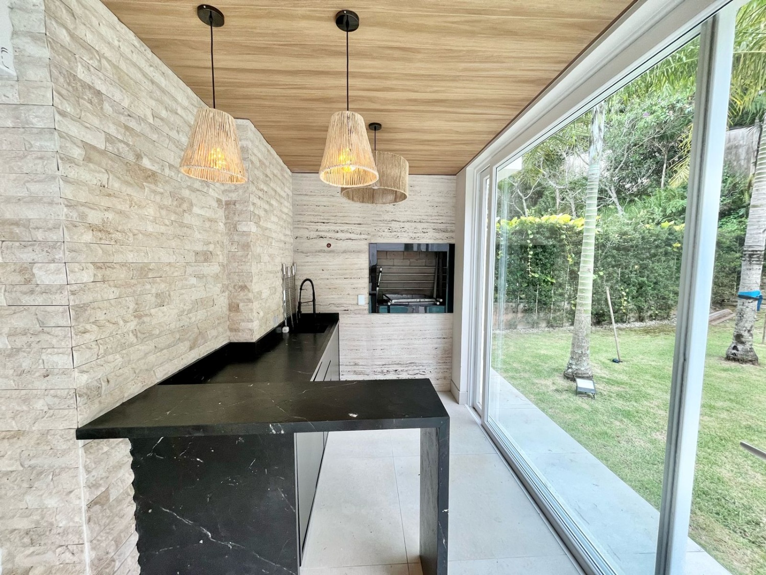 Casa nova no Condomínio Porto Riviera na Praia Brava - foto 10