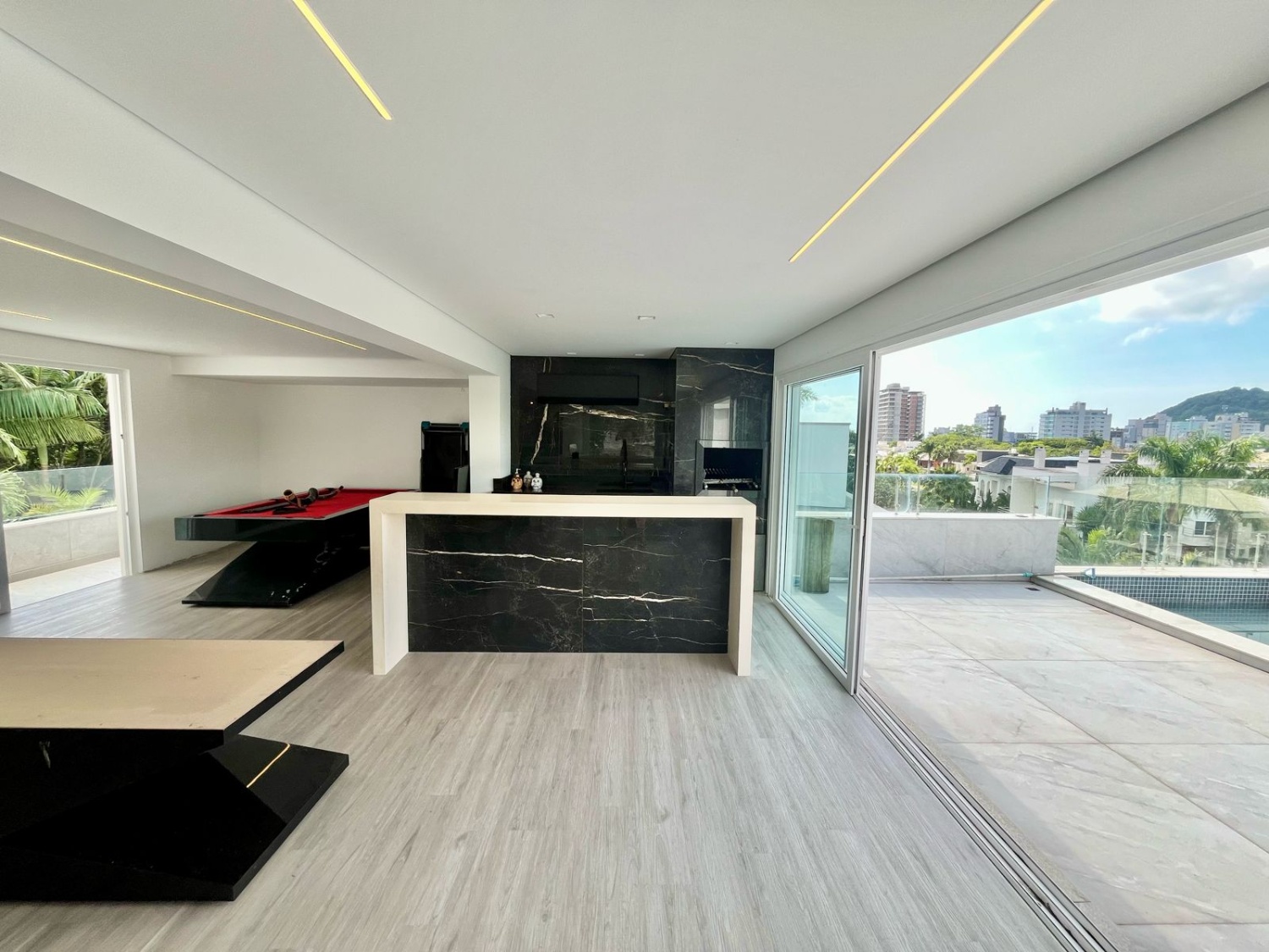 Casa nova no Condomínio Porto Riviera na Praia Brava - foto 18