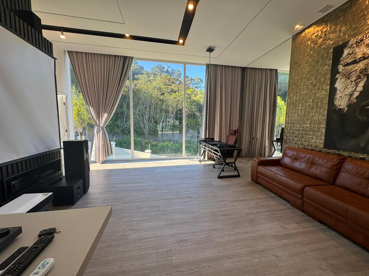 Casa nova no Condomínio Porto Riviera na Praia Brava - foto 21