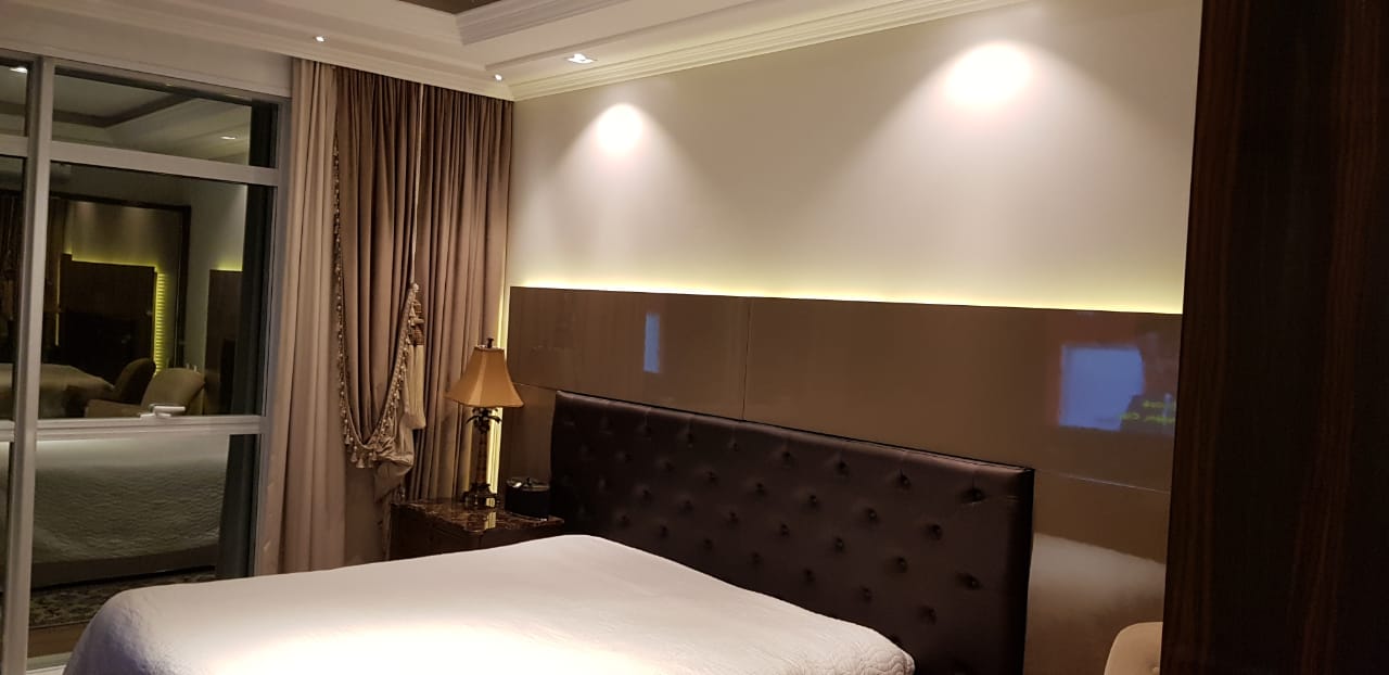 Apartamento no Ed. Millennium Palace em Balneário Camboriú - foto 16