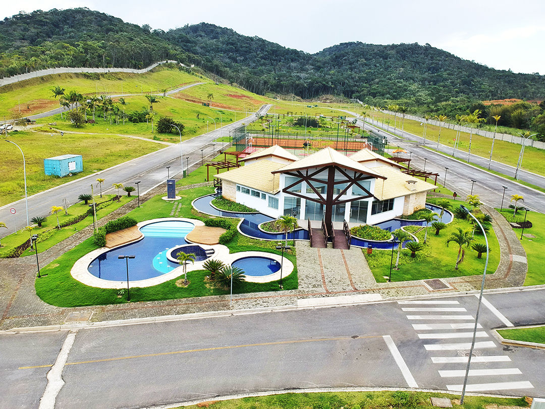 Casa no Condomínio Parque do Lago em Camboriú - foto 11