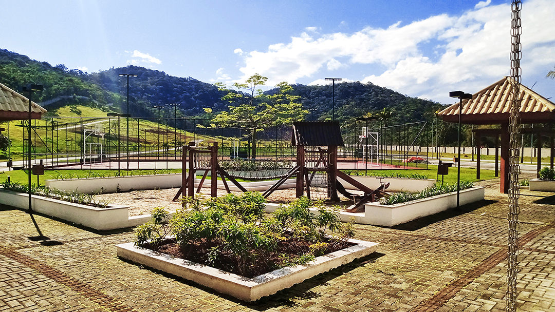 Casa no Condomínio Parque do Lago em Camboriú - foto 16
