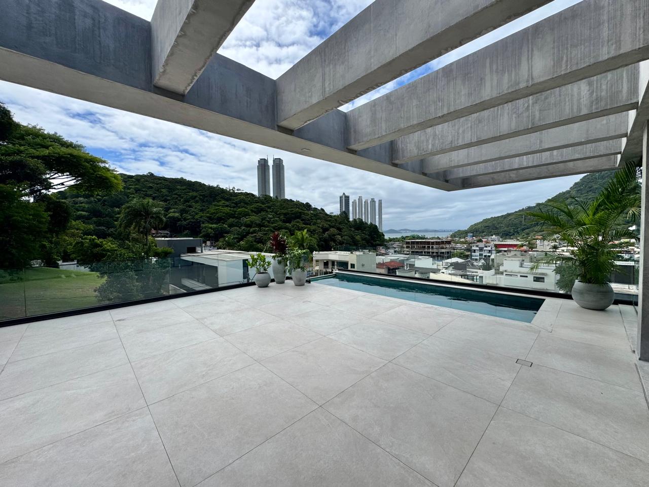 Casa no Condomínio Residencial Bella Vista em Balneário Camboriú - foto 8