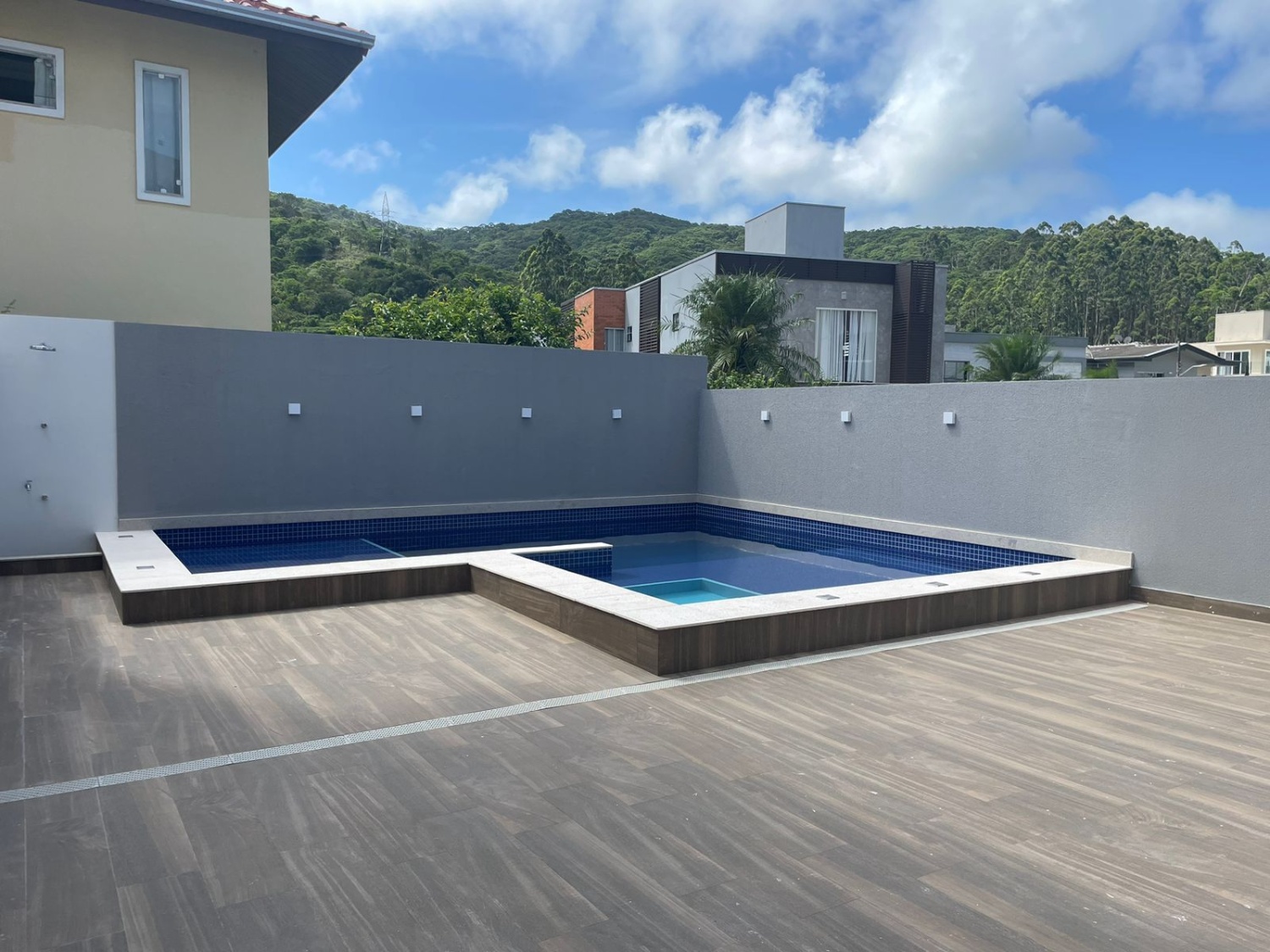Casa no Condomínio Haras Rio do Ouro em Balneário Camboriú - foto 6