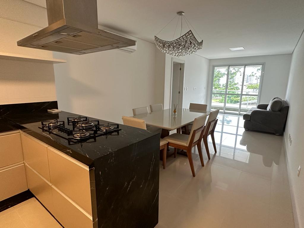 Apartamento no Ed. Amores da Brava na Praia Brava - foto 5