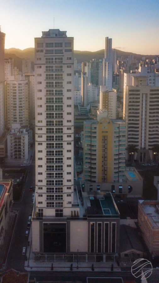 Apartamento no Ed. Città di Vinci Residenze em Balneário Camboriú - foto 47