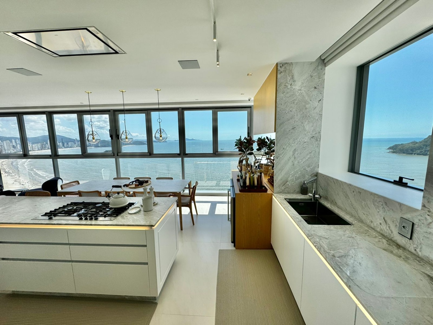 Apartamento no Ed. Copenhagen em Balneário Camboriú - foto 6