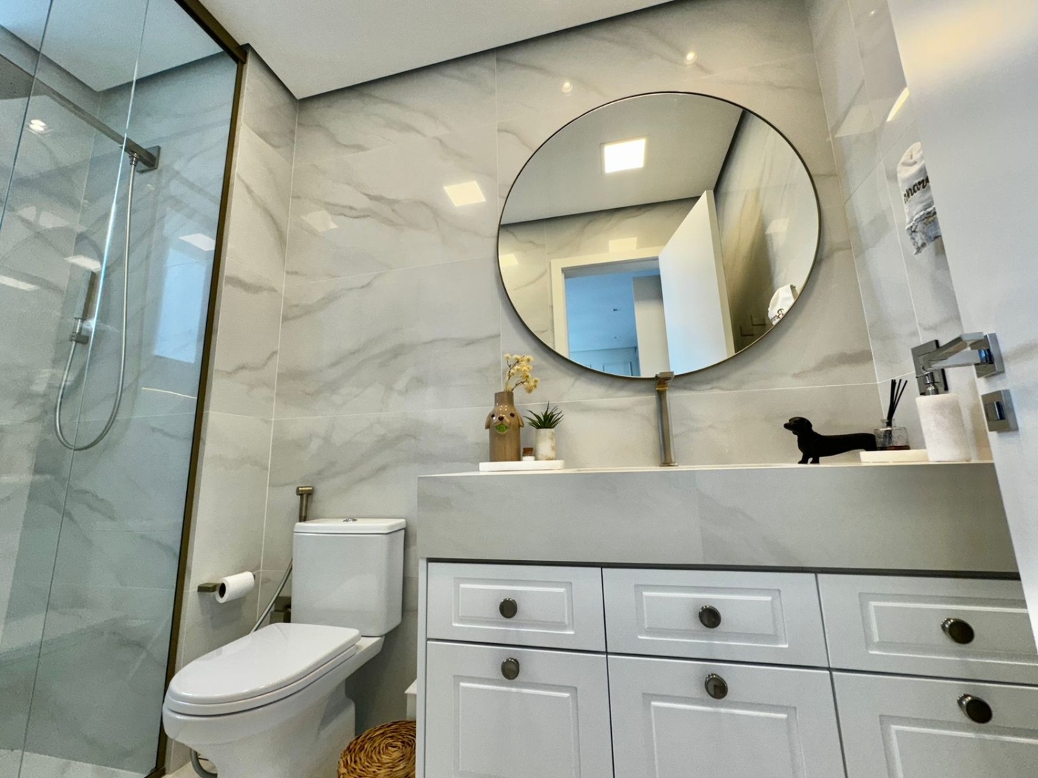 Apartamento no Ed. Copenhagen em Balneário Camboriú - foto 16