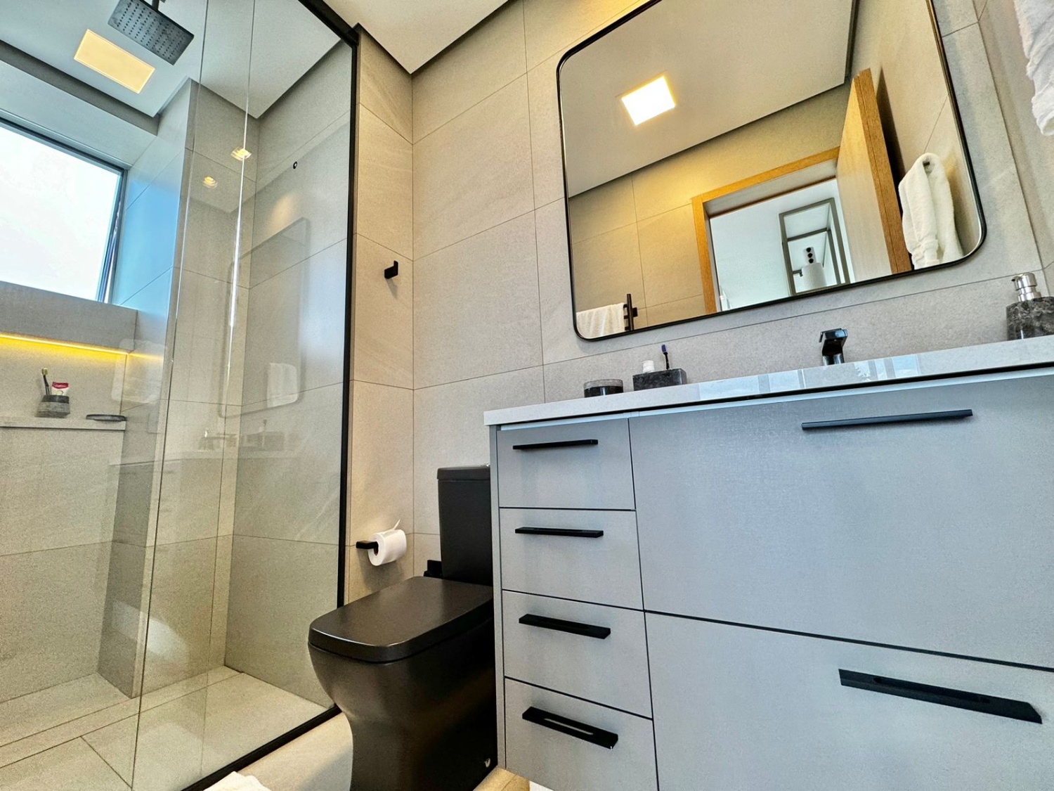 Apartamento no Ed. Copenhagen em Balneário Camboriú - foto 17