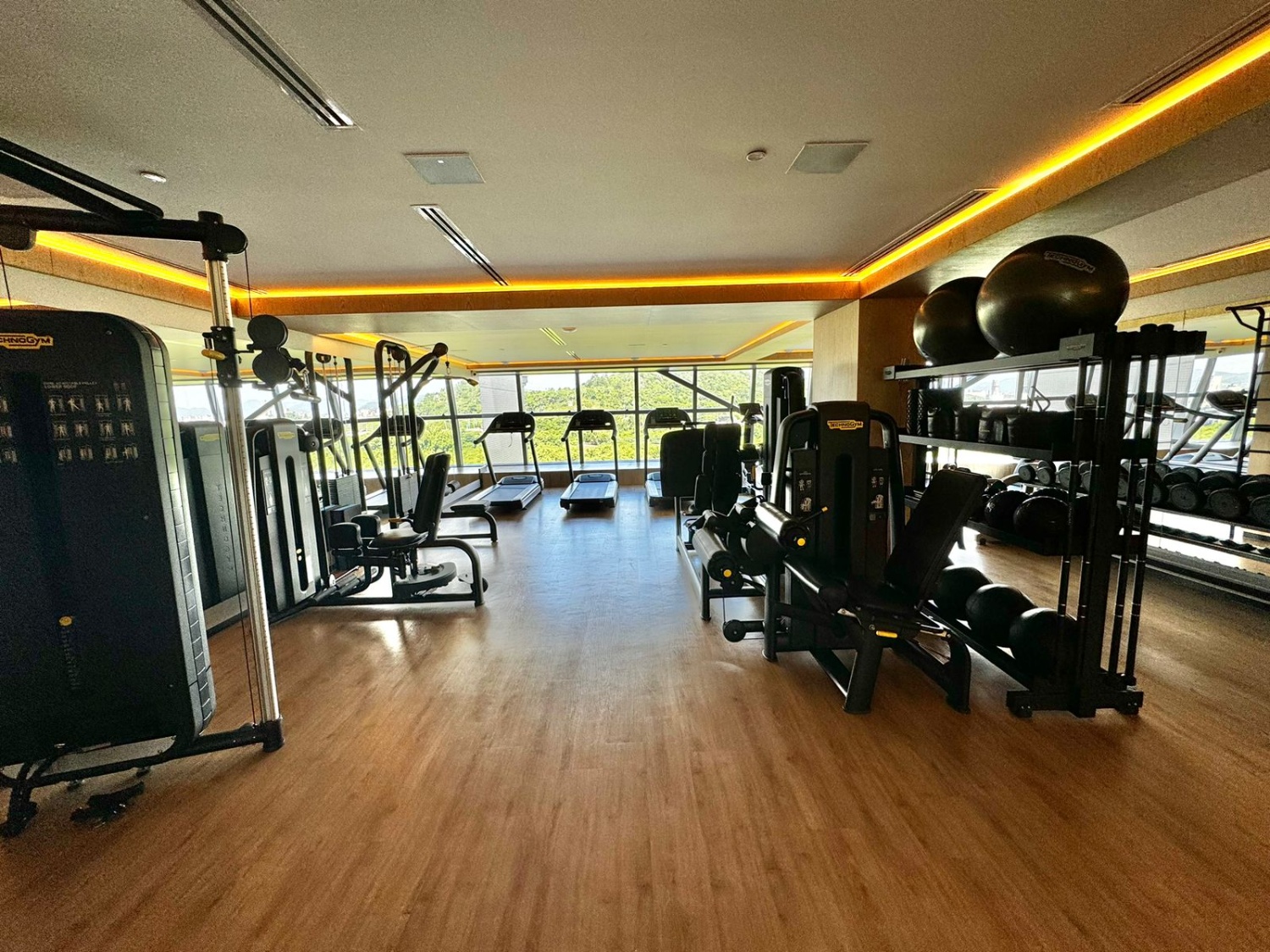 Apartamento no Ed. Copenhagen em Balneário Camboriú - foto 27
