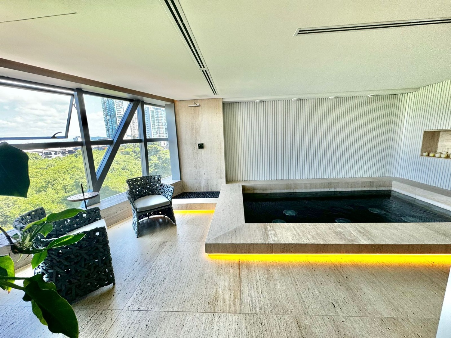 Apartamento no Ed. Copenhagen em Balneário Camboriú - foto 28