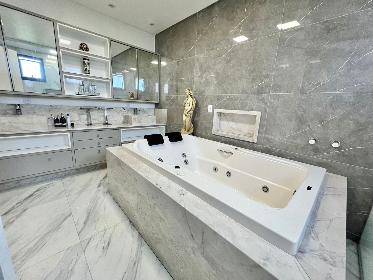 Casa no Condomínio Reserva Camboriú Yacht & Golf em Camboriú - foto 18