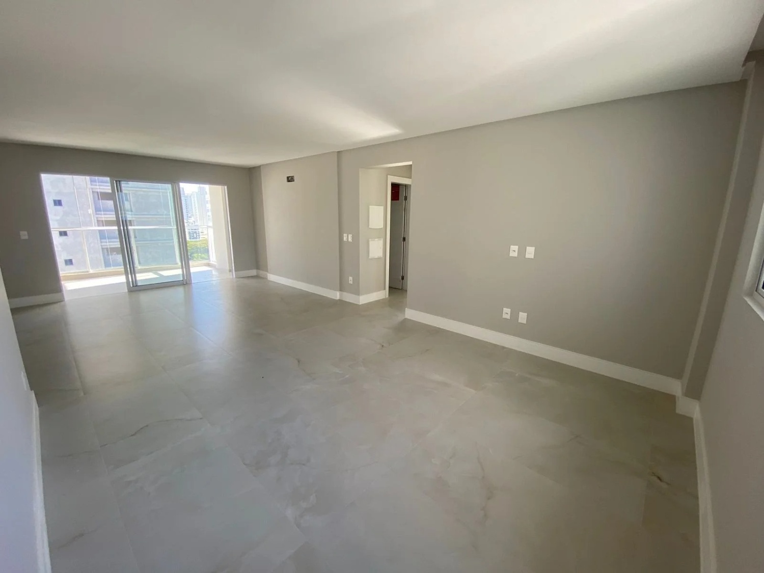 Apartamento no Ed. Pontal di Vitta Residence em Balneário Camboriú - foto 6