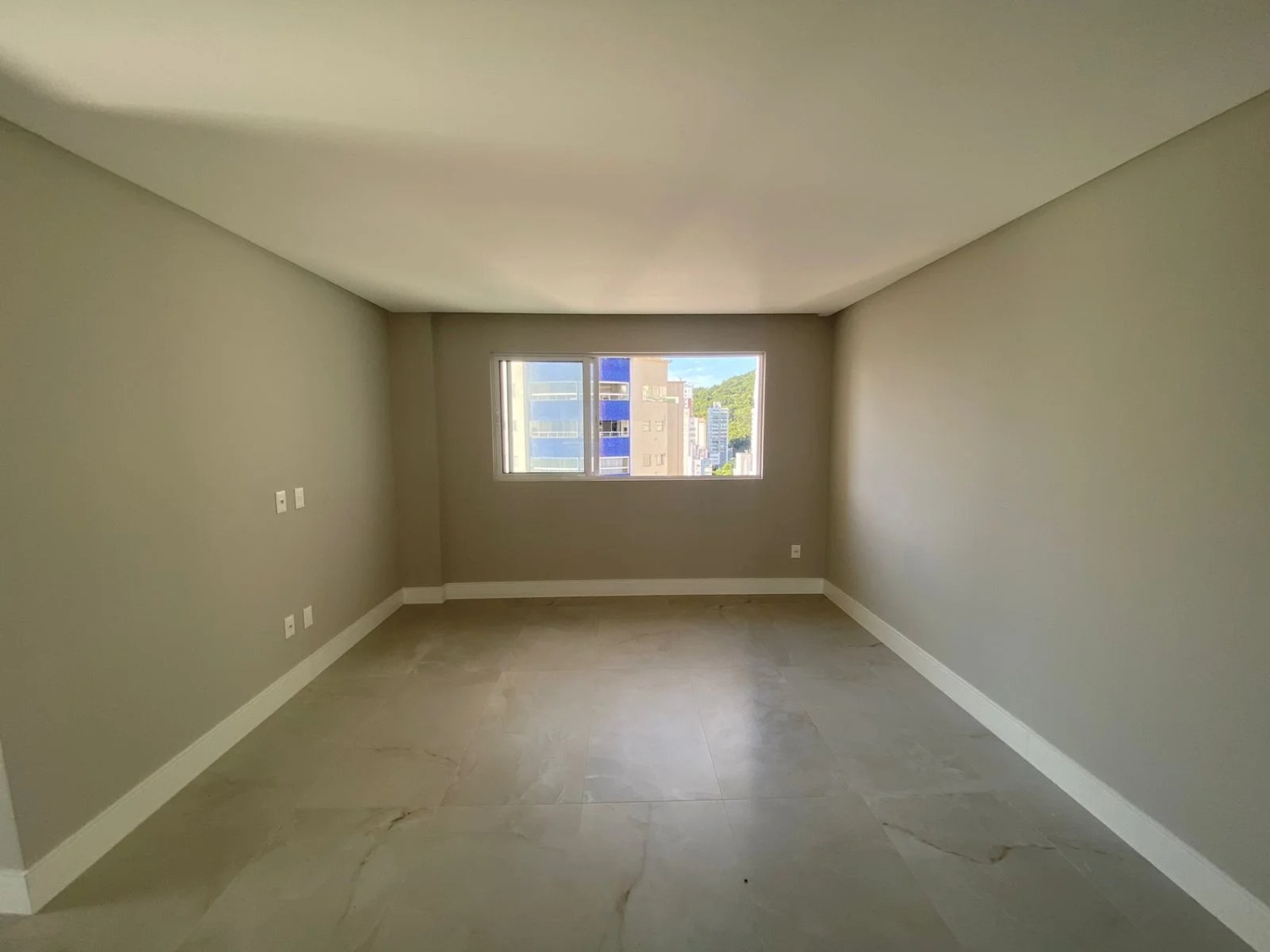 Apartamento no Ed. Pontal di Vitta Residence em Balneário Camboriú - foto 7
