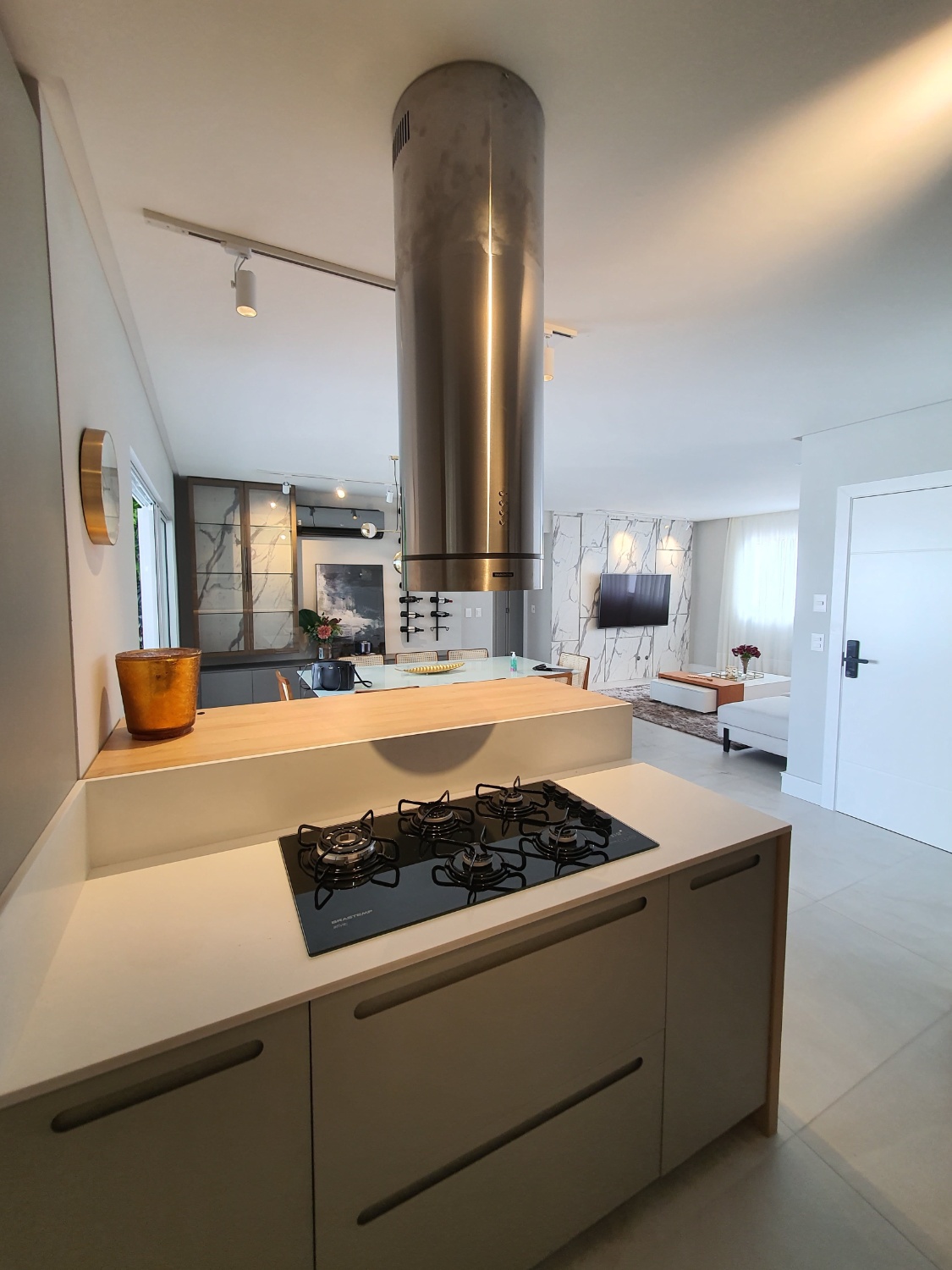 Apartamento no Ed. Pontal di Vitta Residence em Balneário Camboriú - foto 19
