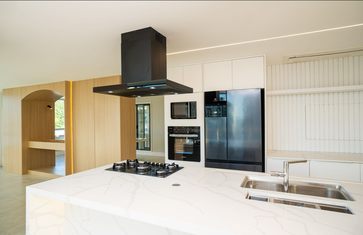 Apartamento no Ed. Marina Residence em Balneário Camboriú - foto 3