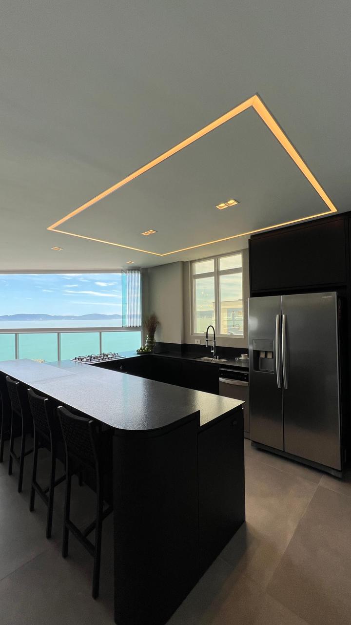 Apartamento no Ed. Green Coast em Itapema