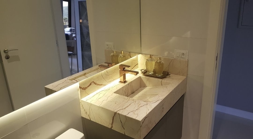 Apartamento no Ed. Parque das Nações II em Balneário Camboriú - foto 6