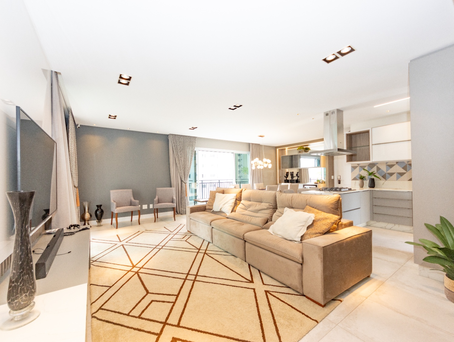 Apartamento no Ed. Serendipity em Balneário Camboriú - foto 6