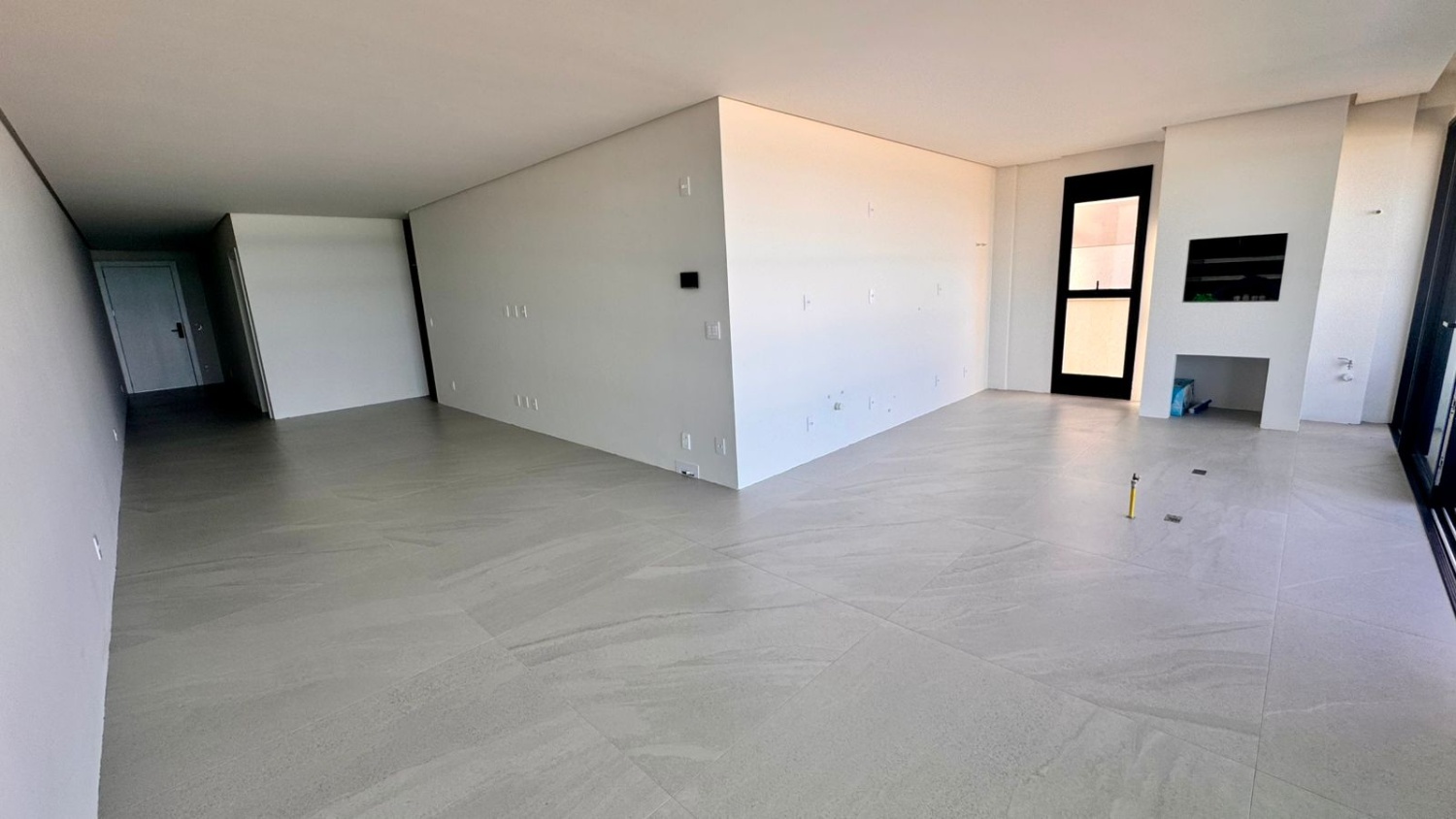 Apartamento no Ed. Sunrise na Praia Brava - foto 10