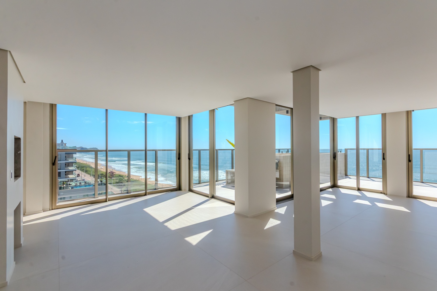 Cobertura Duplex no Ed. Tirreno Residenziale na Praia Brava de Praia Brava - foto 62