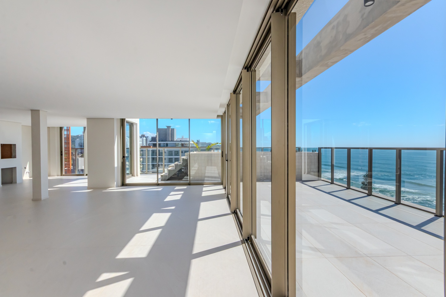 Cobertura Duplex no Ed. Tirreno Residenziale na Praia Brava de Praia Brava - foto 64